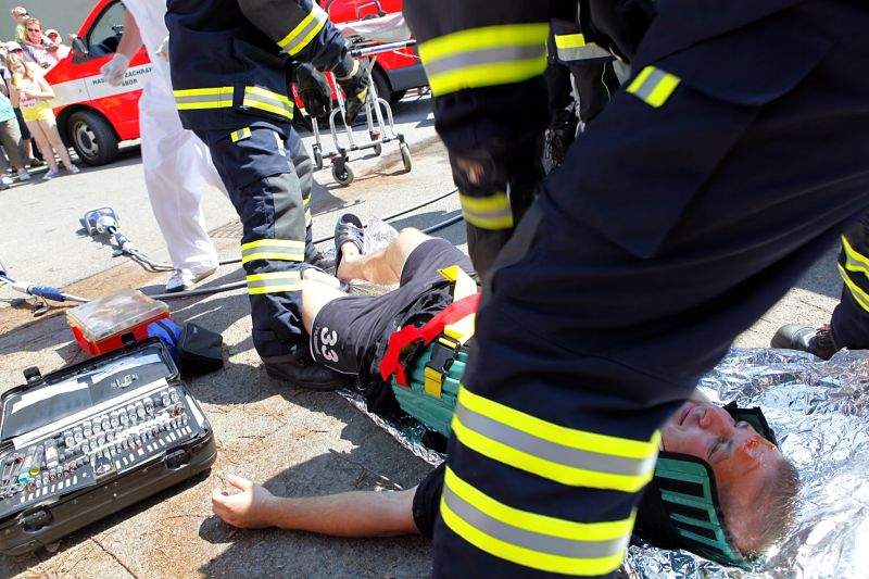 Tipos de collarín cervical  inmovilización cervical en emergencias