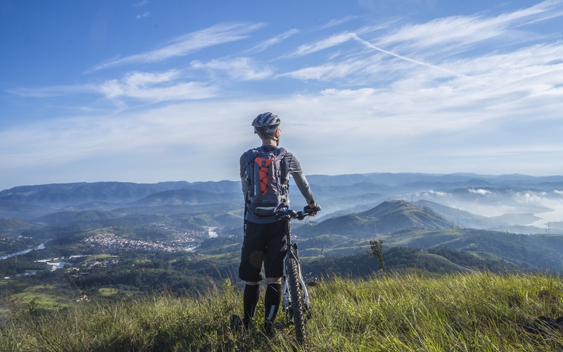 Material y equipo que tienes que controlar en una salida en bici como TECO