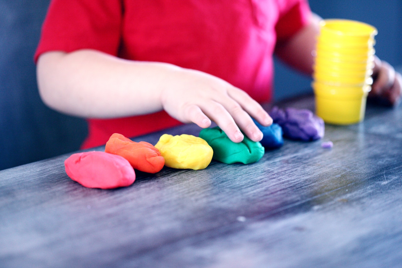 Nuevas pedagogías en la infancia: Montessori, Pikler, Magaluzzi, Waldorf