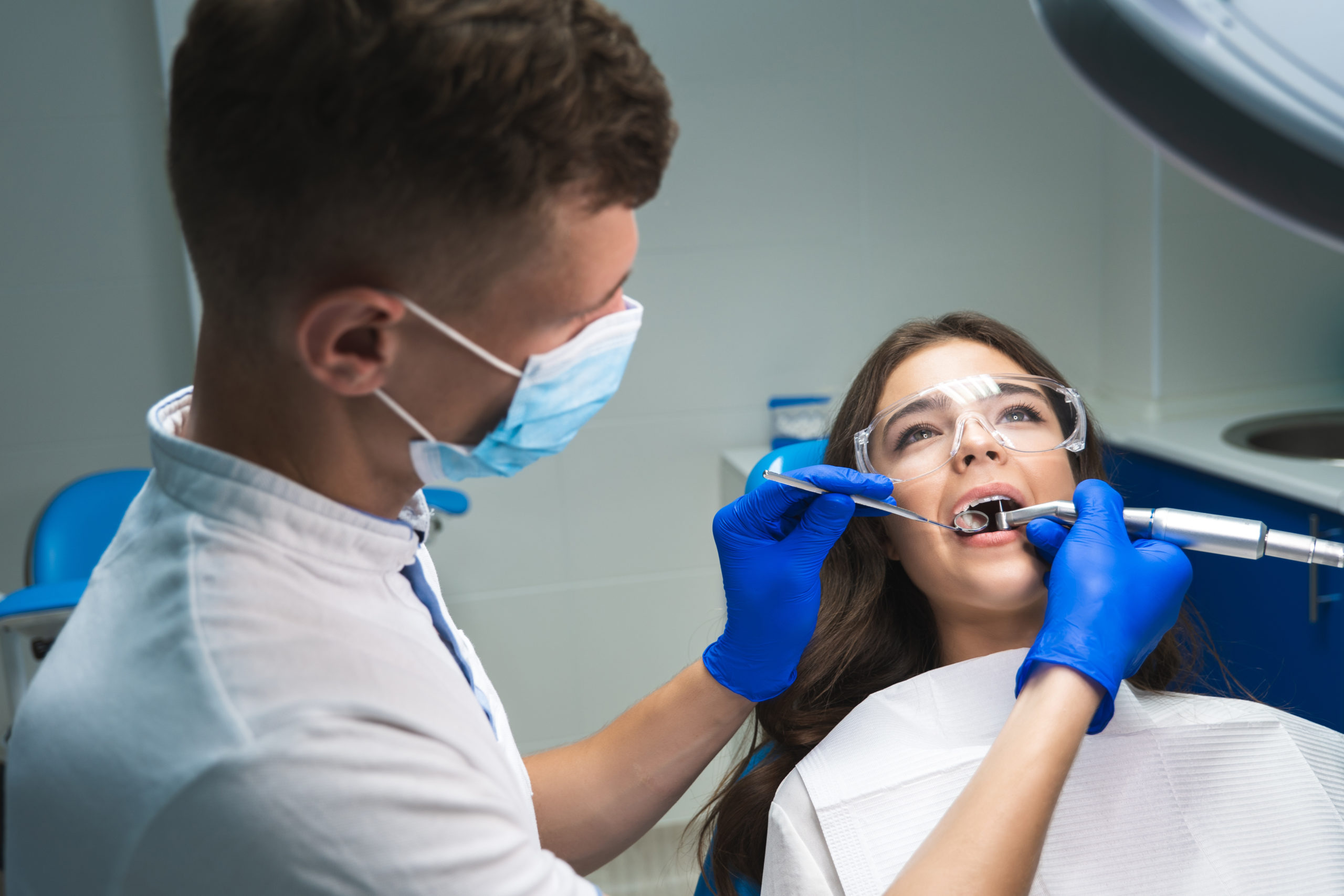 ¿Qué oposiciones hay en 2023 para los graduados en el Ciclo Superior de Higiene Bucodental?