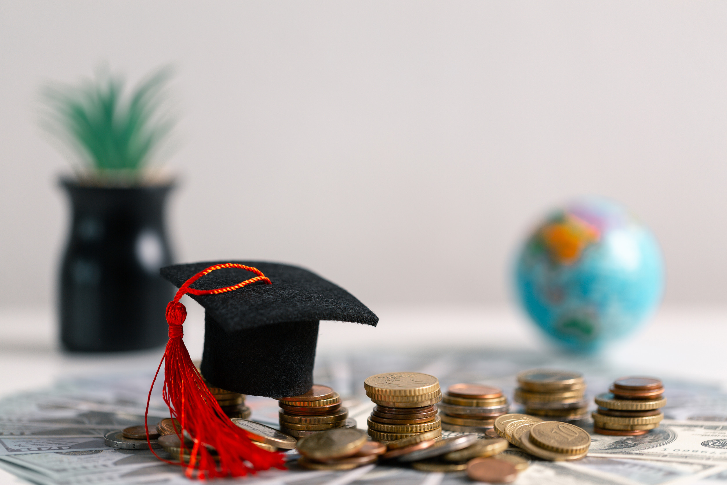 ¿Qué son las Becas CAM 2025/2026 y cómo solicitarlas si eres estudiante de FP?