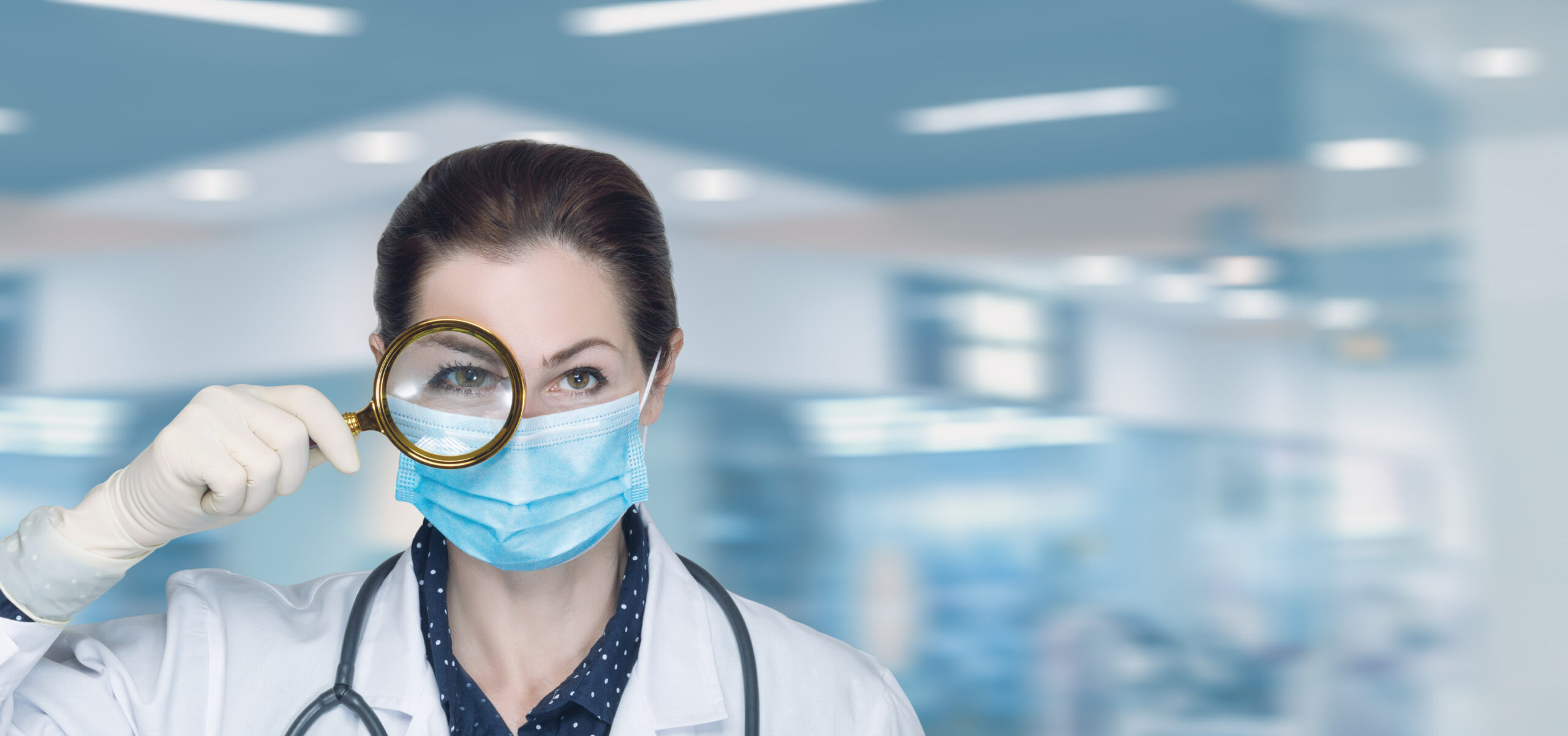 ¿Qué FP tiene más salidas: Radioterapia y Dosimetría o Cuidados Auxiliares de Enfermería (TCAE)?